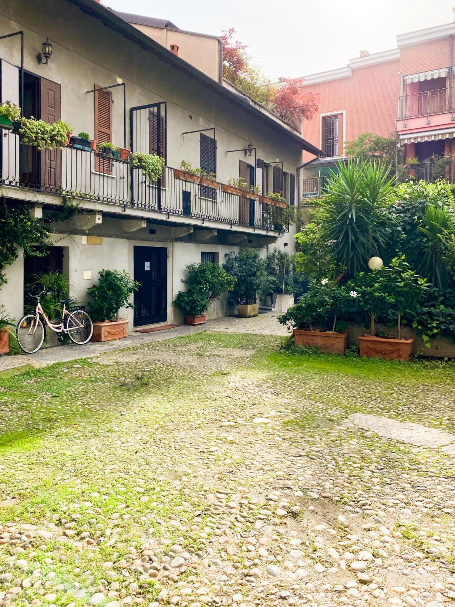 Brenta Place มิลาน ภายนอก รูปภาพ